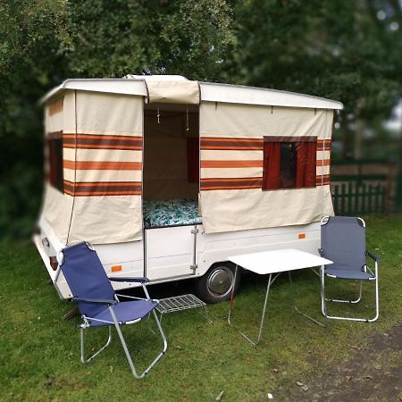 Retro Vouwwagen Tynaarlo Exterior foto