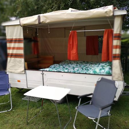 Retro Vouwwagen Tynaarlo Exterior foto